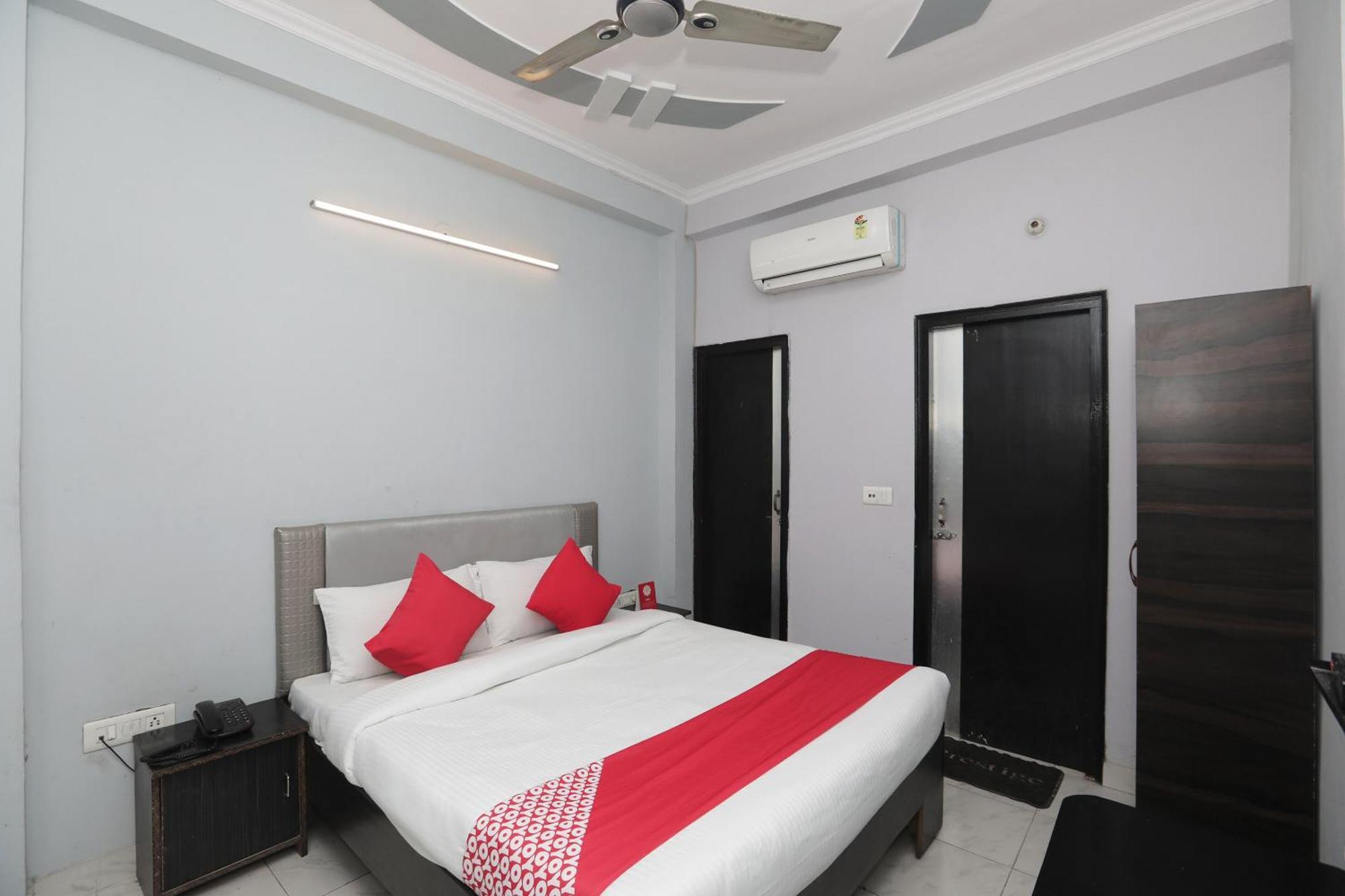 โอโย 40851 โฮเต็ล อติถิ Hotel กาเซียบัด ภายนอก รูปภาพ