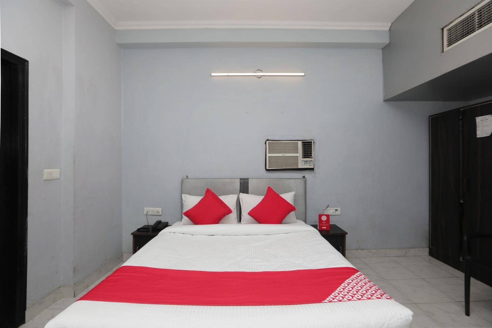 โอโย 40851 โฮเต็ล อติถิ Hotel กาเซียบัด ภายนอก รูปภาพ