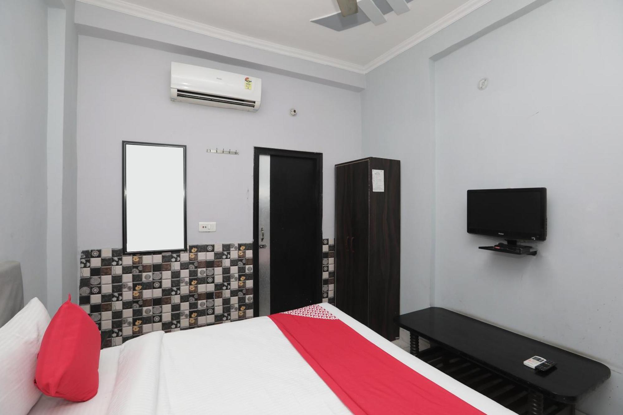 โอโย 40851 โฮเต็ล อติถิ Hotel กาเซียบัด ภายนอก รูปภาพ
