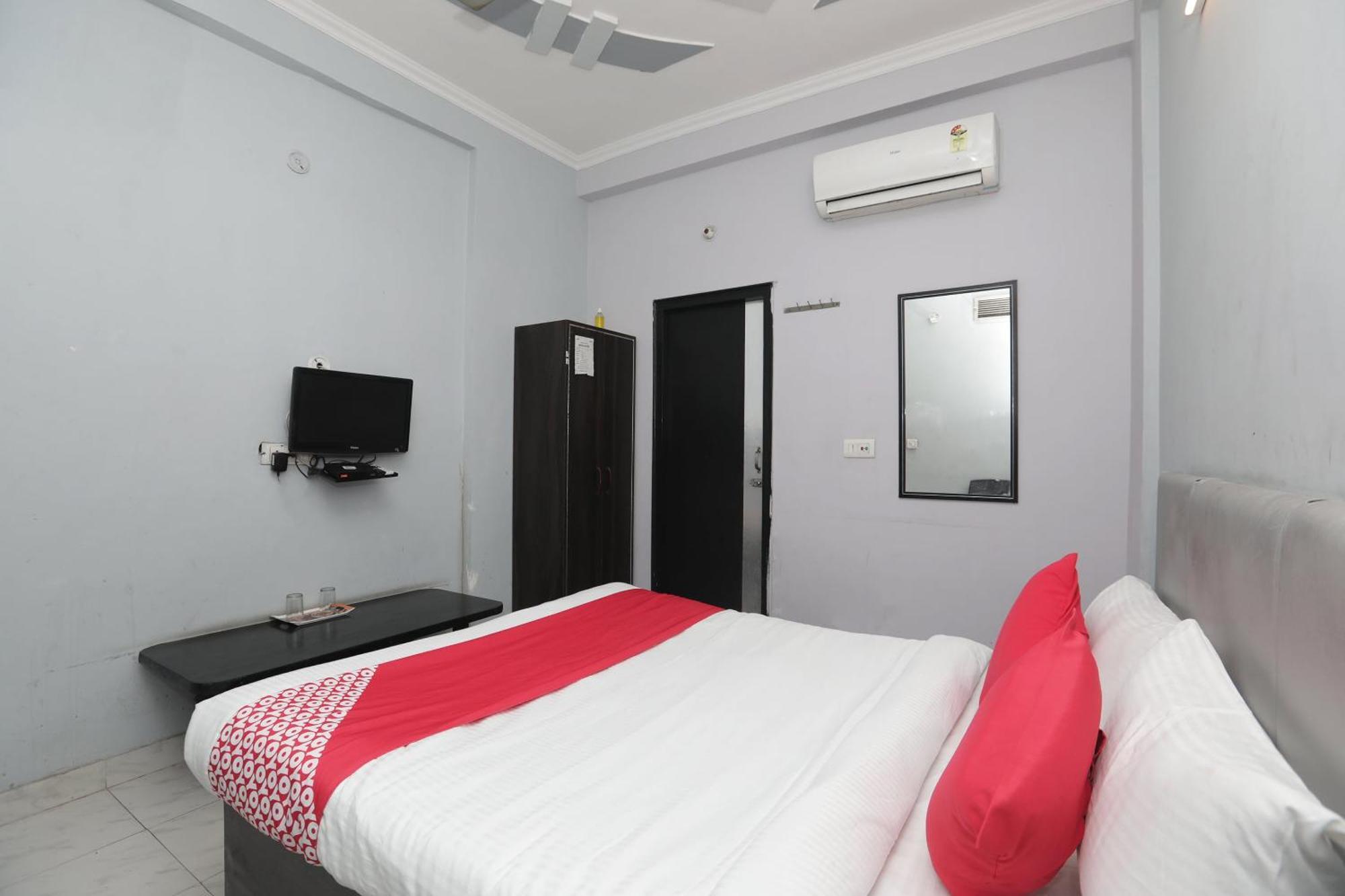 โอโย 40851 โฮเต็ล อติถิ Hotel กาเซียบัด ภายนอก รูปภาพ